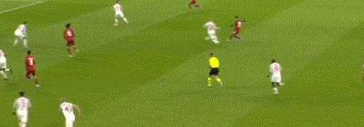 Baccara Gaming-【欧冠】莱万11分钟戴帽 穆勒双响 拜仁7比1胜进8强