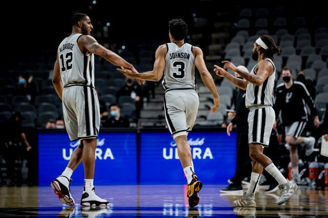 百家乐官方网站-力斩洛城双雄还能赢绿军 马刺永远不能被忽视