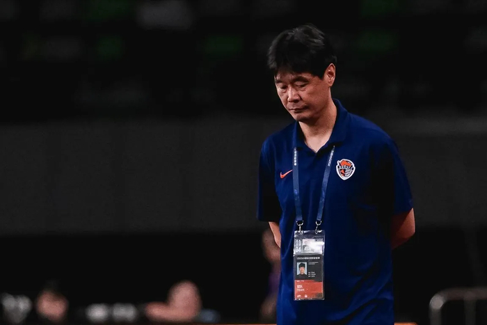 百家乐官方网站-泰山队紧急换帅，三大潜在人选，一人呼声最高，另一人最具冲冠潜力|韩天宇|韩鹏|李霄鹏|山东泰山|陈泽仕_新浪体育_新浪新闻